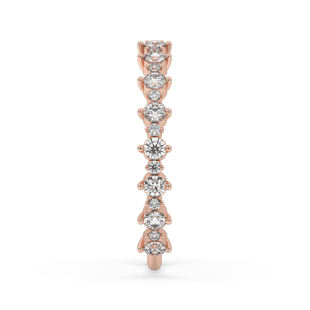 Stunning round diamond band designed for elegance and style.
