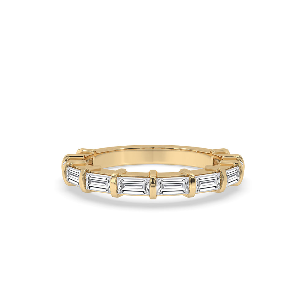 Baguette wedding band featuring a stunning baguette diamond band design.
